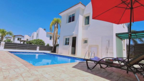 STAY Sunny Bay Villa